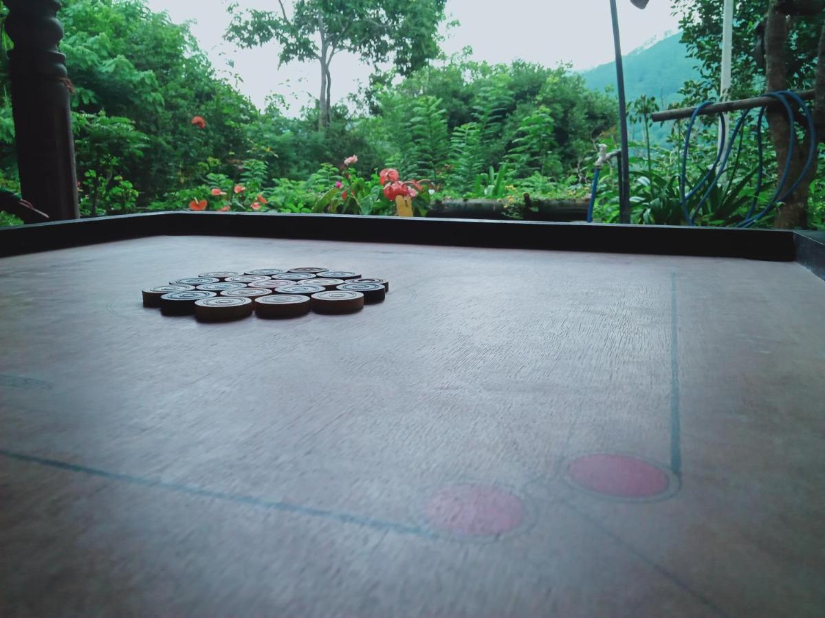 אלה Misty View Inn מראה חיצוני תמונה
